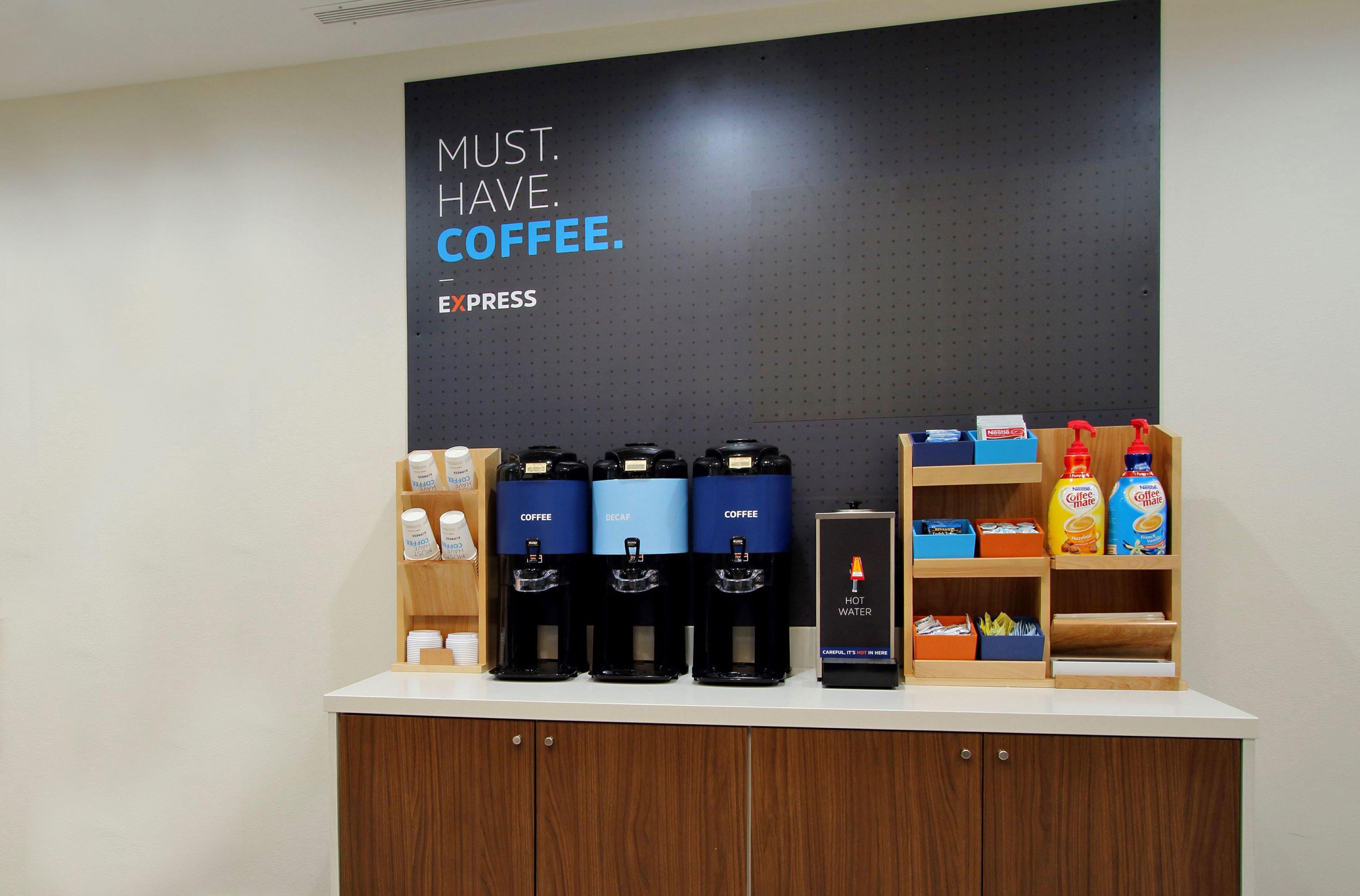 Holiday Inn Express Mount Pleasant- Scottdale By Ihg Екстериор снимка