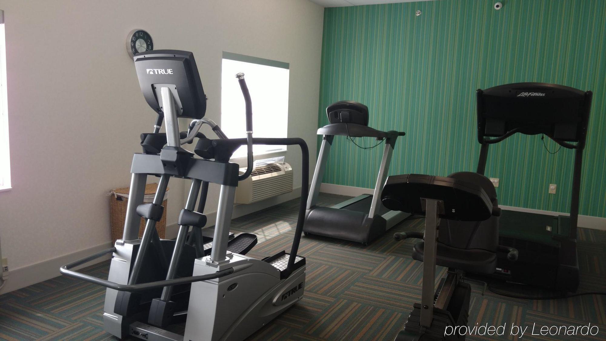 Holiday Inn Express Mount Pleasant- Scottdale By Ihg Екстериор снимка